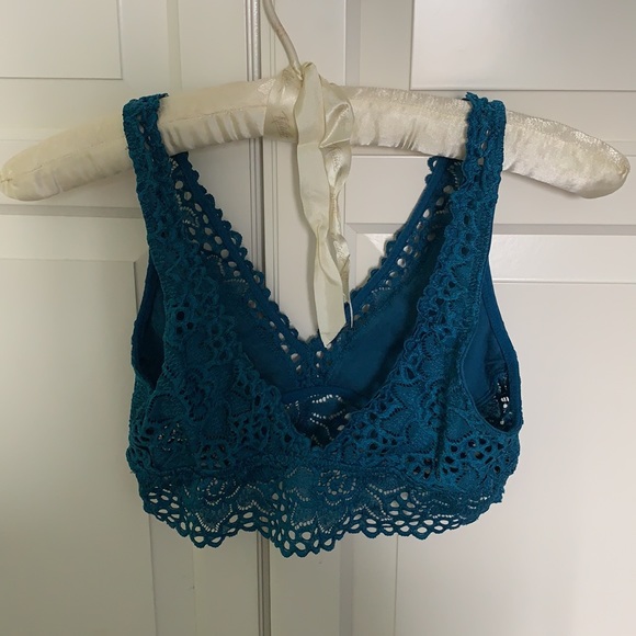 Bralette - Picture 2 of 2